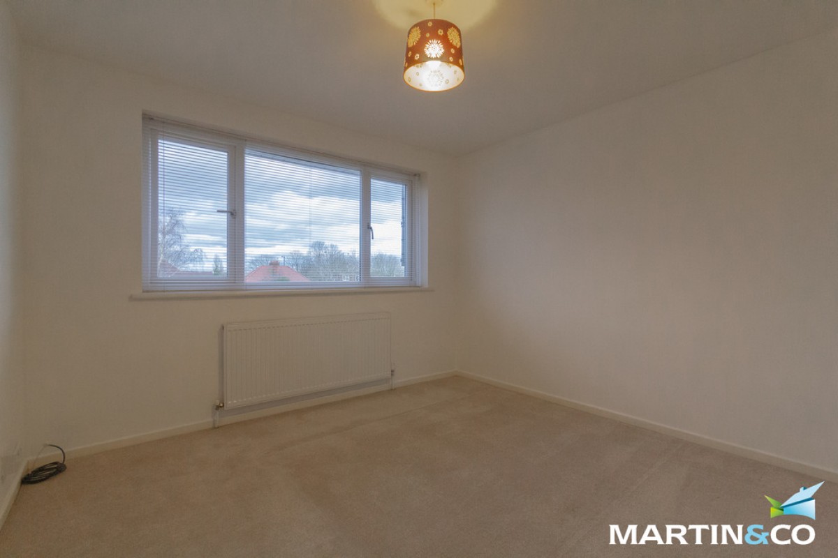 Thornhurst Avenue, Quinton, B32