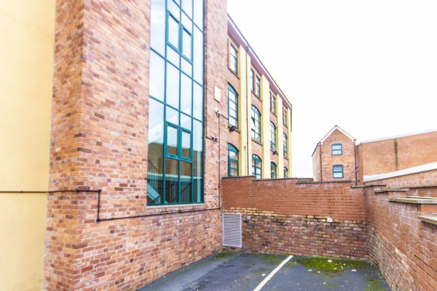 2 bedroom Flat for Letting King Edwards Road, Birmingham, B1