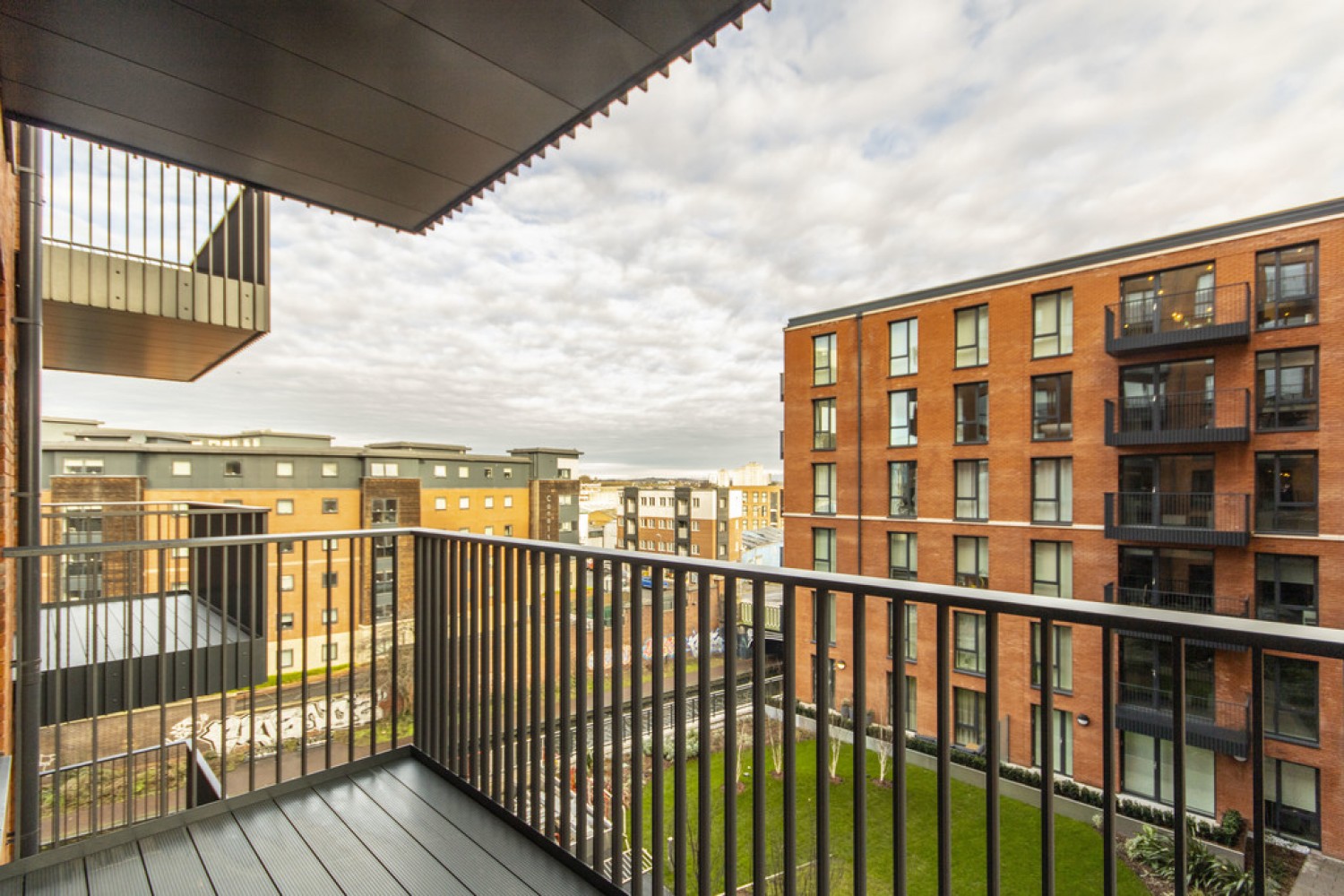 1 bedroom Flat for Letting The Lancaster, Snow Hill Wharf, Shadwell Street, Birmingham, B4