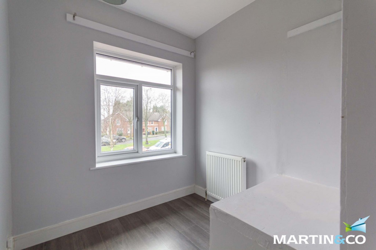 West Boulevard Road, Quinton, B32