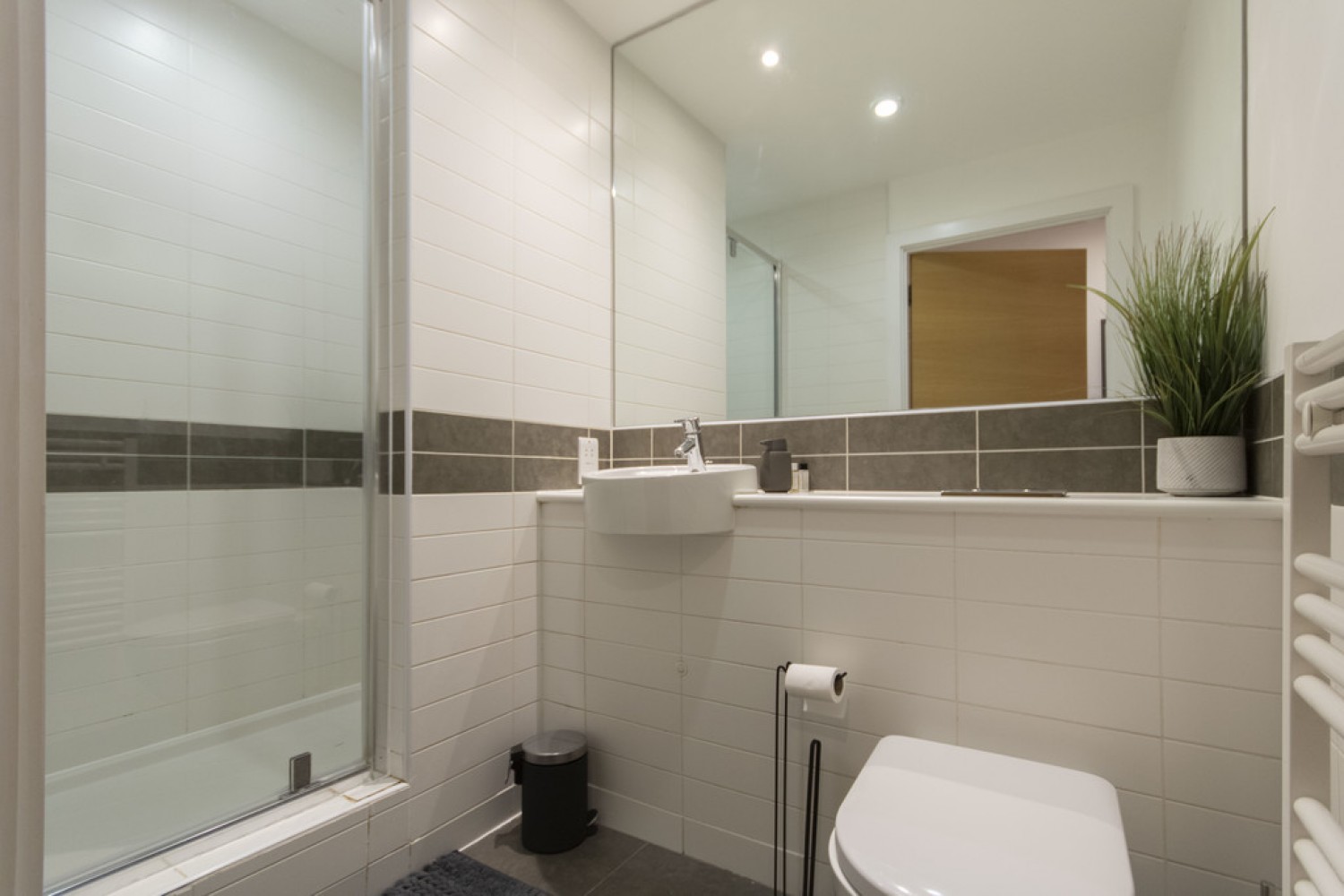 1 bedroom Flat for Letting Canal Wharf, Waterfront Walk, Birmingham, B1