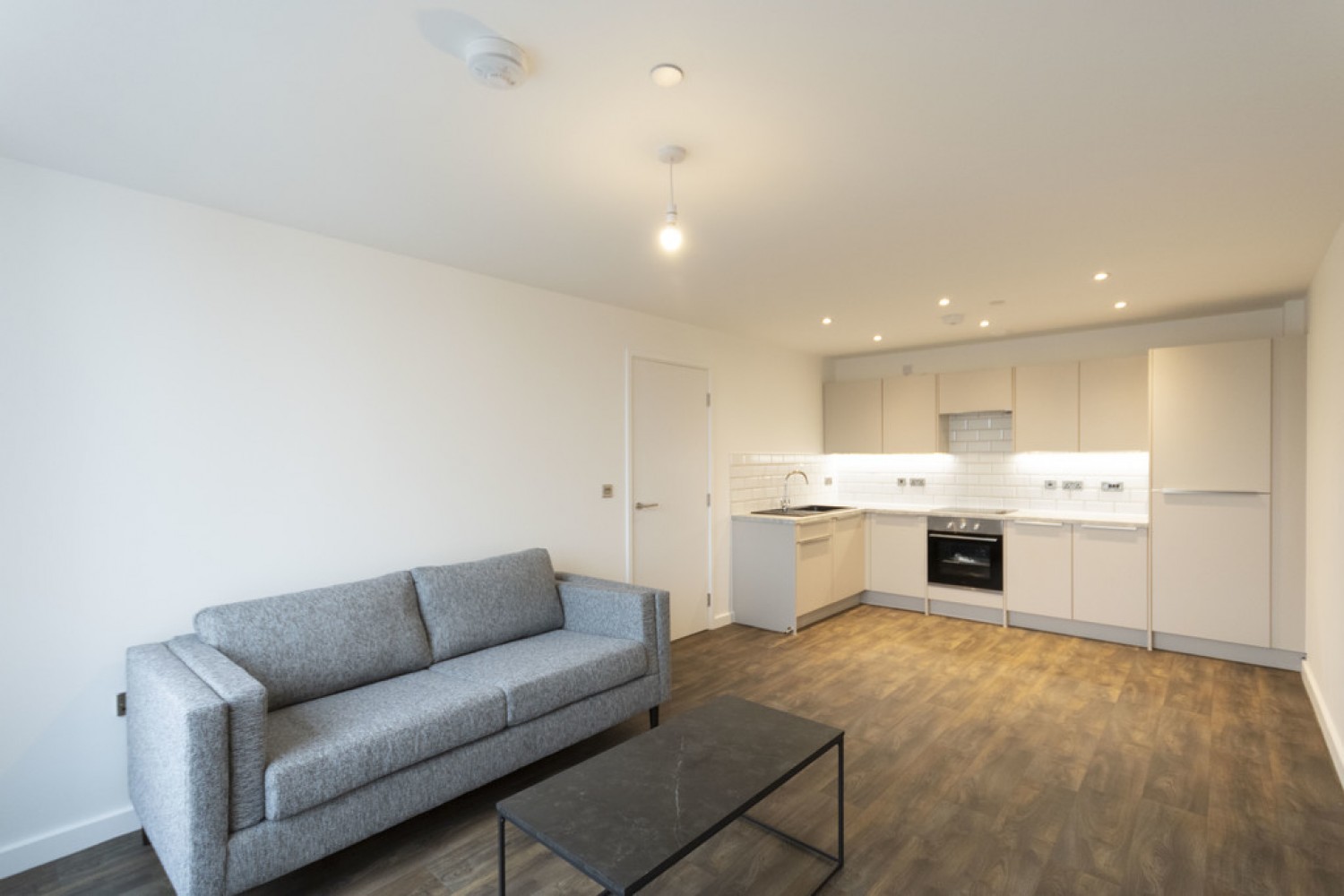 2 bedroom Flat for Letting Moseley Gardens, Moseley Street, Digbeth, B12