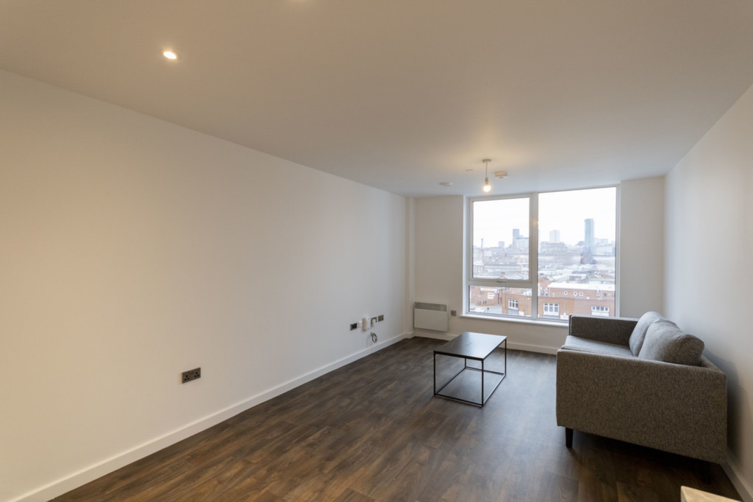 2 bedroom Flat for Letting Moseley Gardens, Moseley Street, Digbeth, B12