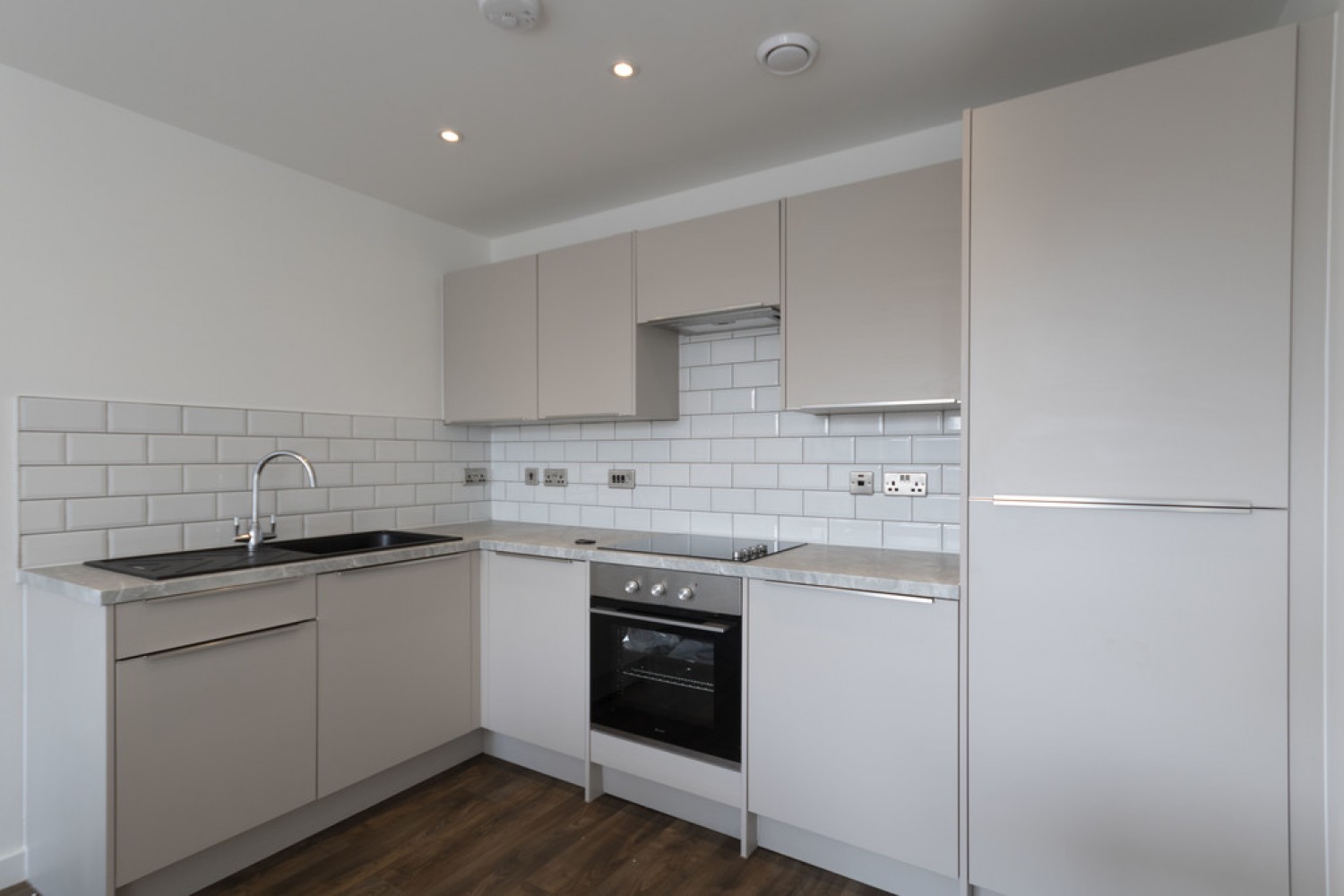 2 bedroom Flat for Letting Moseley Gardens, Moseley Street, Digbeth, B12