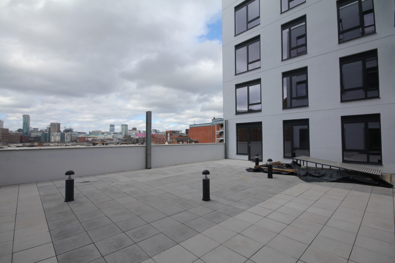 2 bedroom Flat for Letting Moseley Gardens, Moseley Street, Digbeth, B12