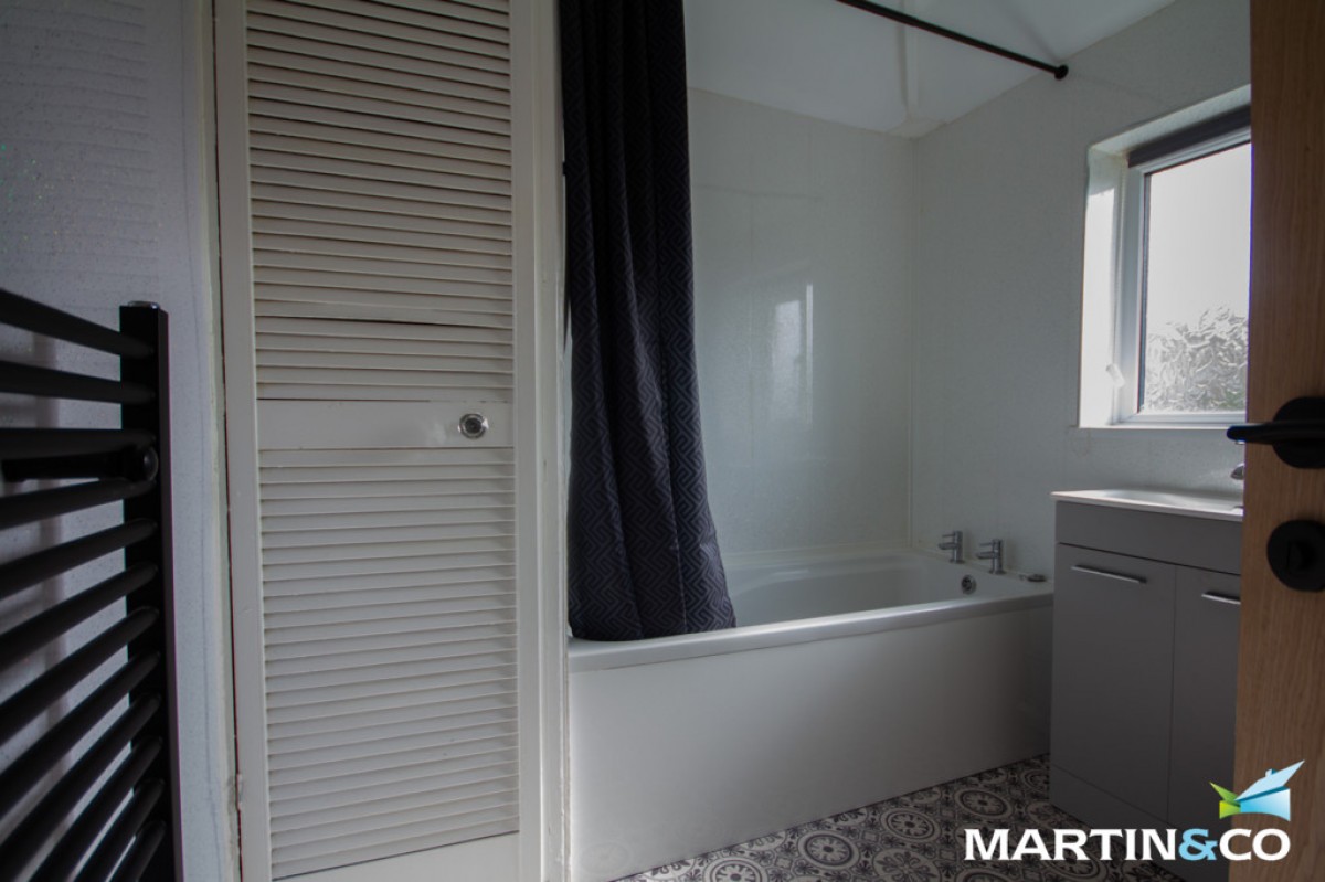 Houldey Road, Northfield, B31