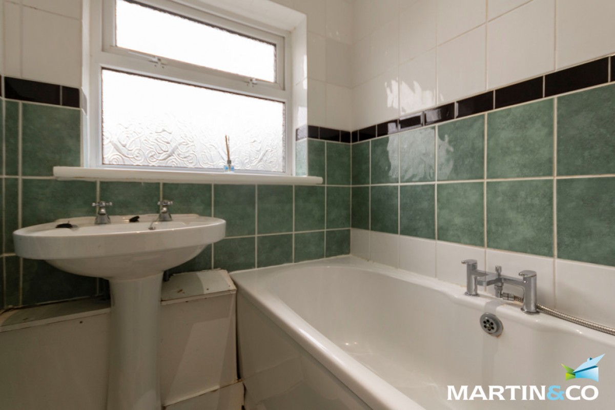 Clee Road, West Heath, B31