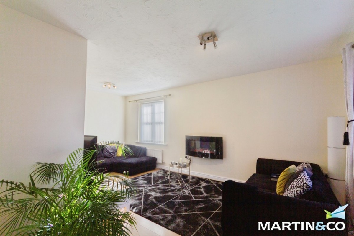 Hollymoor Way, Northfield, B31