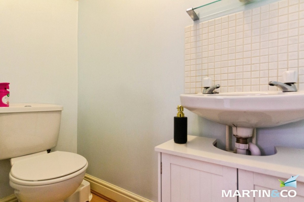 Hollymoor Way, Northfield, B31