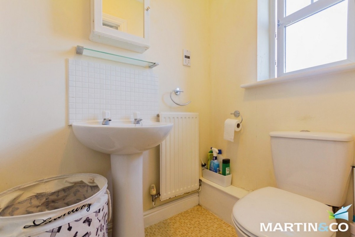 Hollymoor Way, Northfield, B31