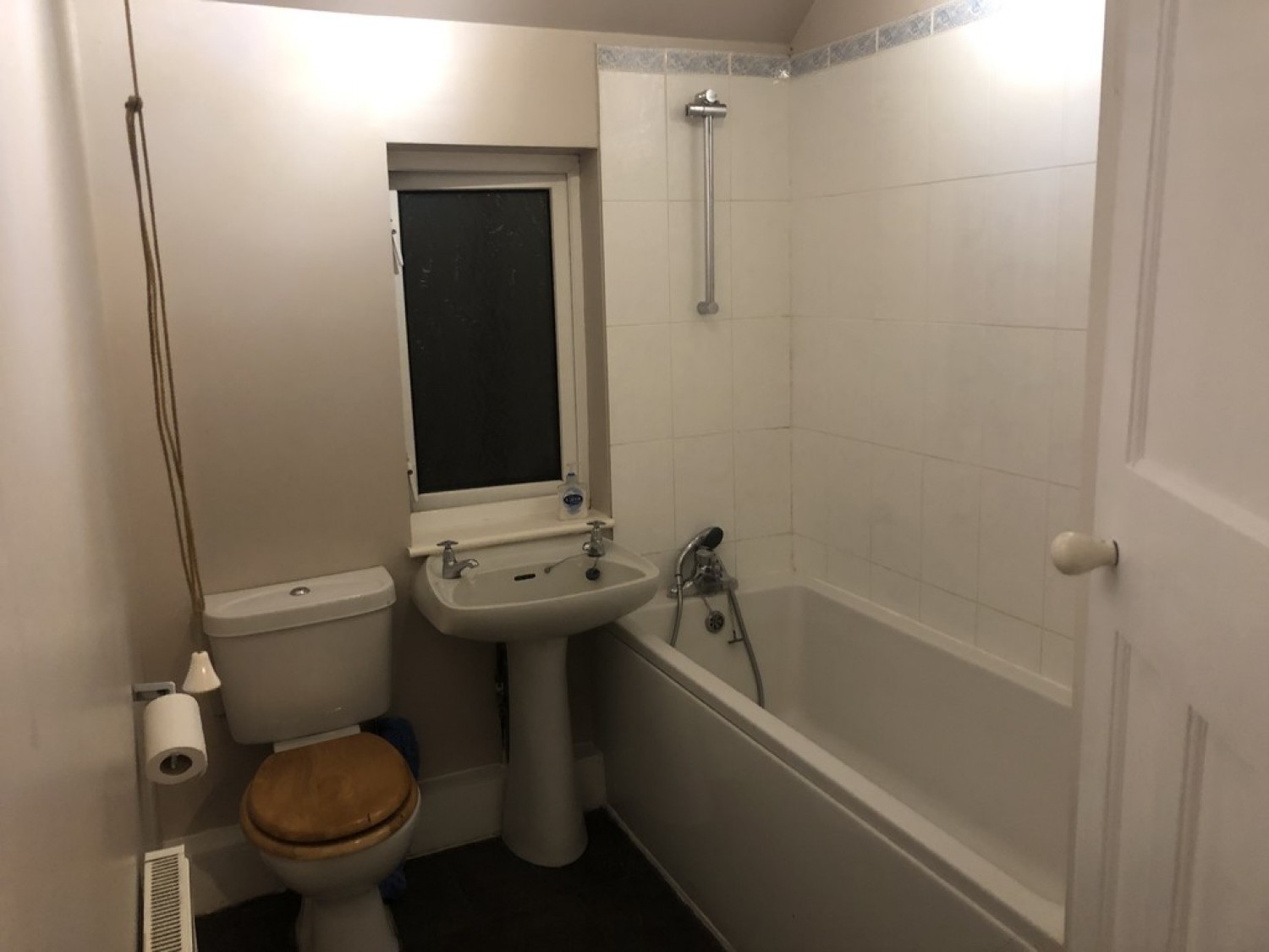 3 bedroom House for Letting Weoley Avenue, Selly Oak, B29