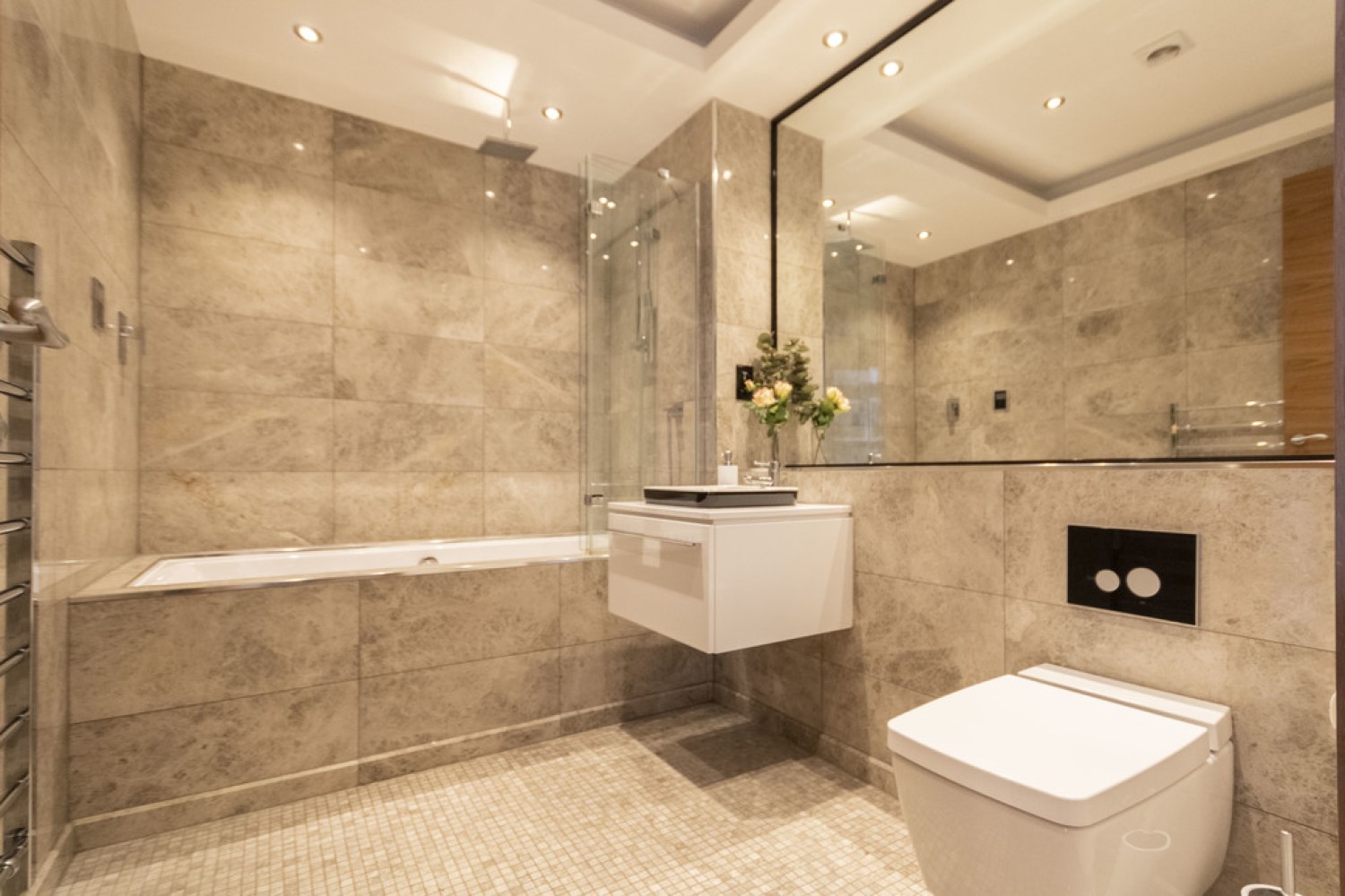 3 bedroom Flat for Letting St Pauls Chambers, Caroline Street, off St Pauls Square, Jewellery Quarter, B3