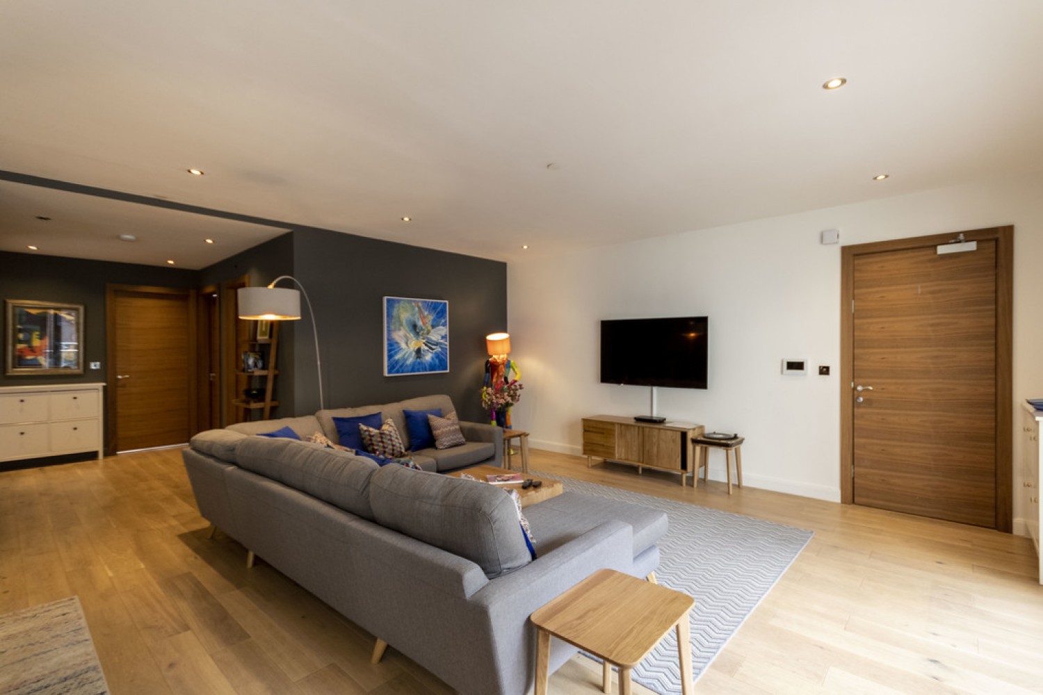 3 bedroom Flat for Letting St Pauls Chambers, Caroline Street, off St Pauls Square, Jewellery Quarter, B3