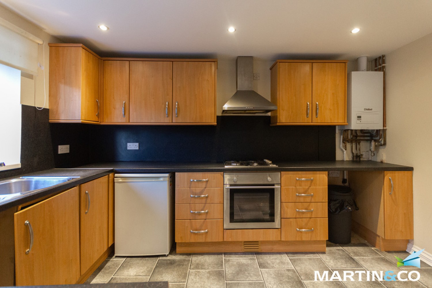 2 bedroom Flat for Letting Alwold Road, Selly Oak, B29