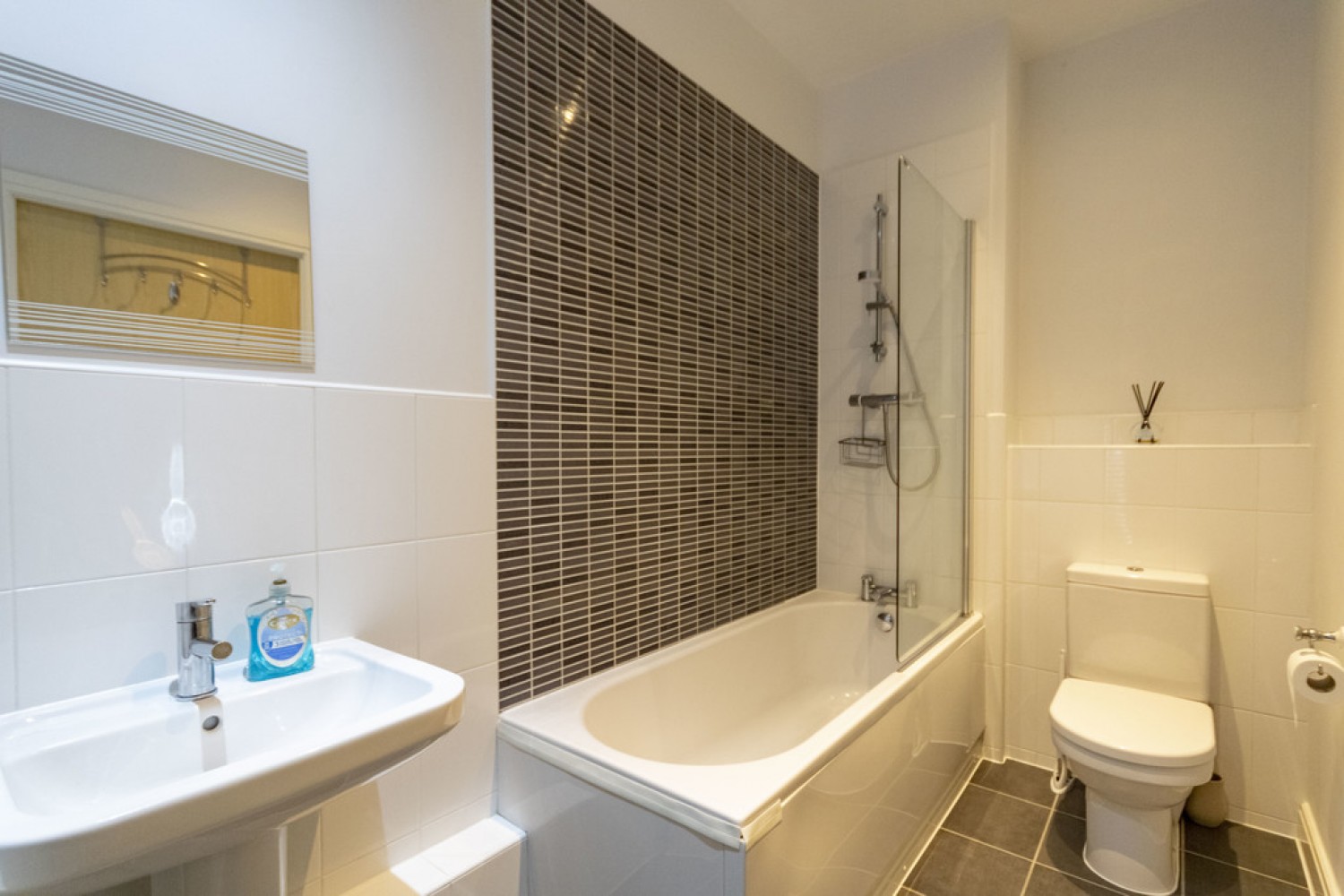 1 bedroom Flat in Lion Court, Warstone Lane, Jewellery Quarter, B18