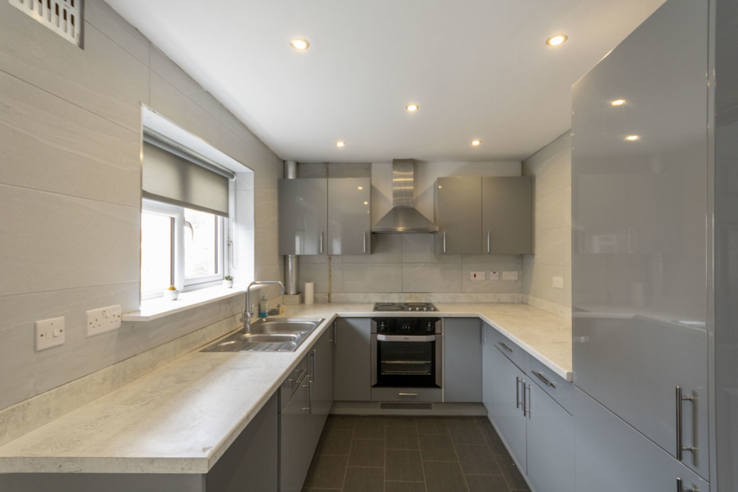 2 bedroom Flat for Letting Yenton Court, Chester Road, Erdington, B24