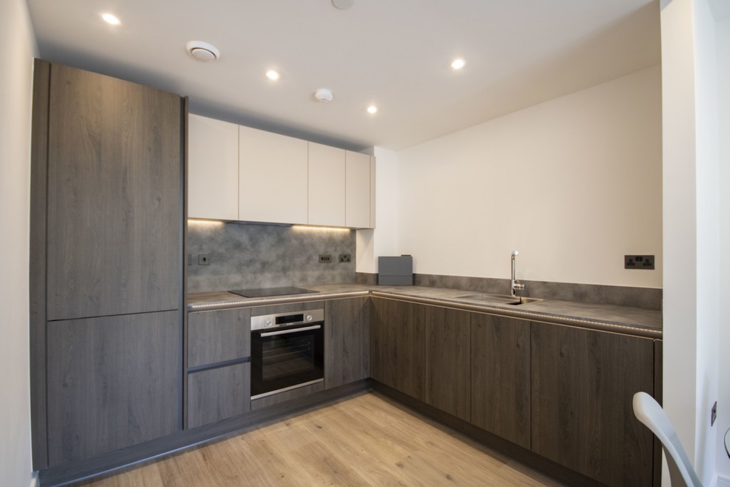 2 bedroom Flat for Letting The Fazeley, Snow Hill Wharf, Shadwell Street, Birmingham, B4