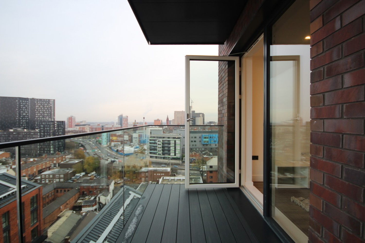 1 bedroom Flat for Letting The Regent, Snow Hill Wharf, Shadwell Street, Birmingham, B4
