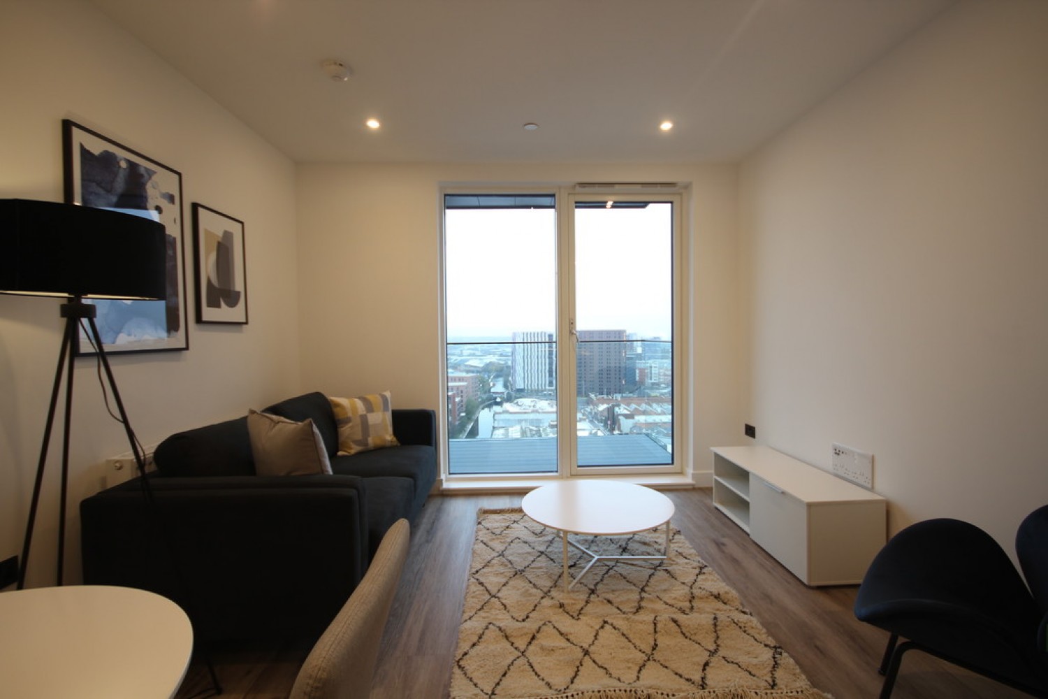1 bedroom Flat for Letting The Regent, Snow Hill Wharf, Shadwell Street, Birmingham, B4