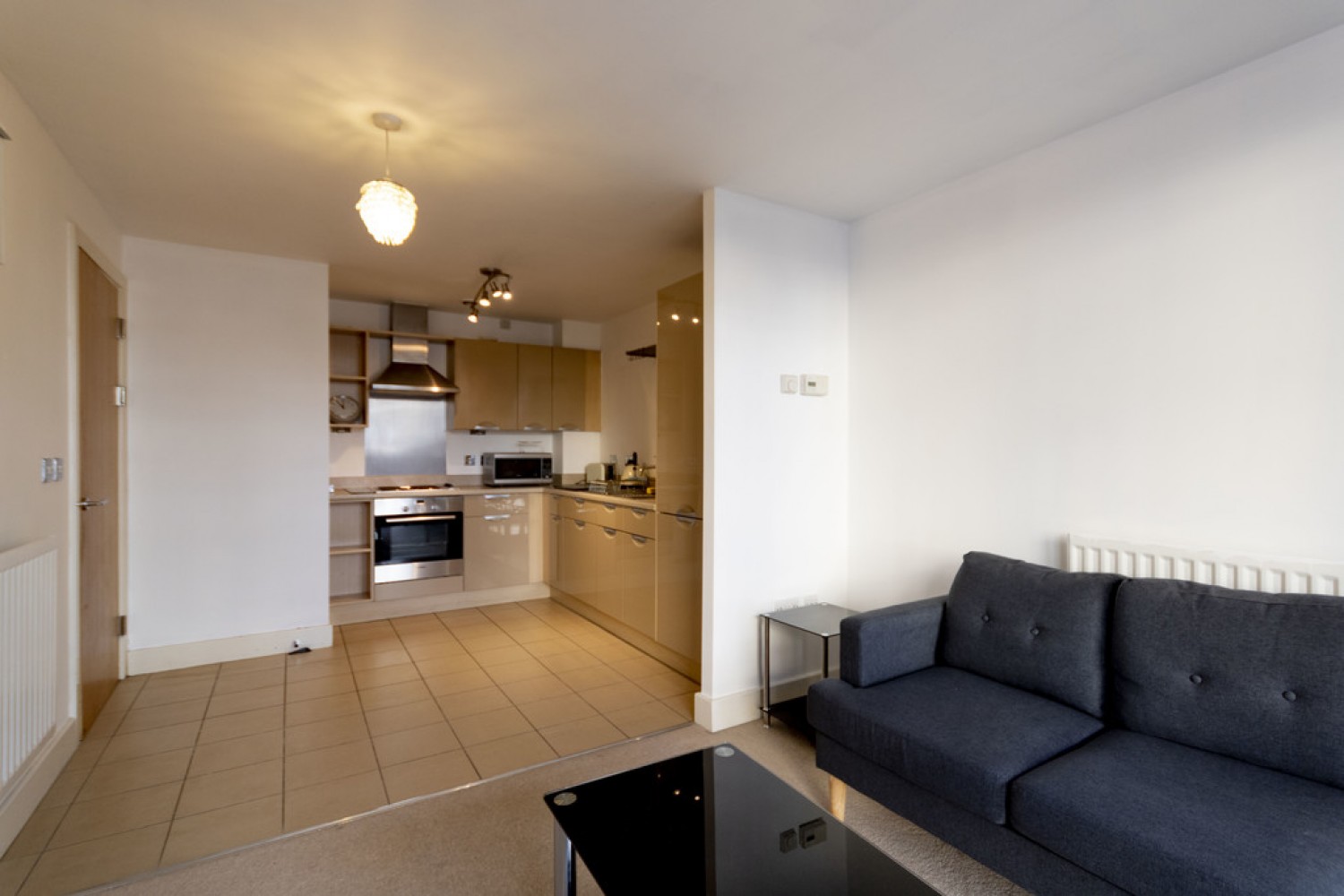 Longleat Avenue, Park Central, B15