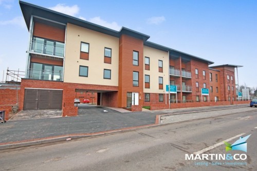 Living Well Street, West Bromwich, B70
