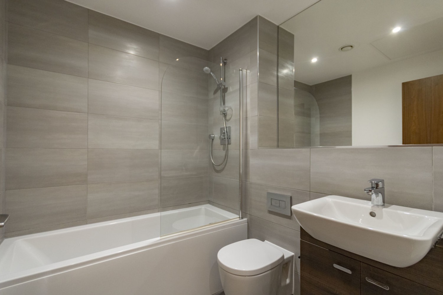 1 bedroom Flat for Letting Broadway Residences, Broad Street, Birmingham, B15