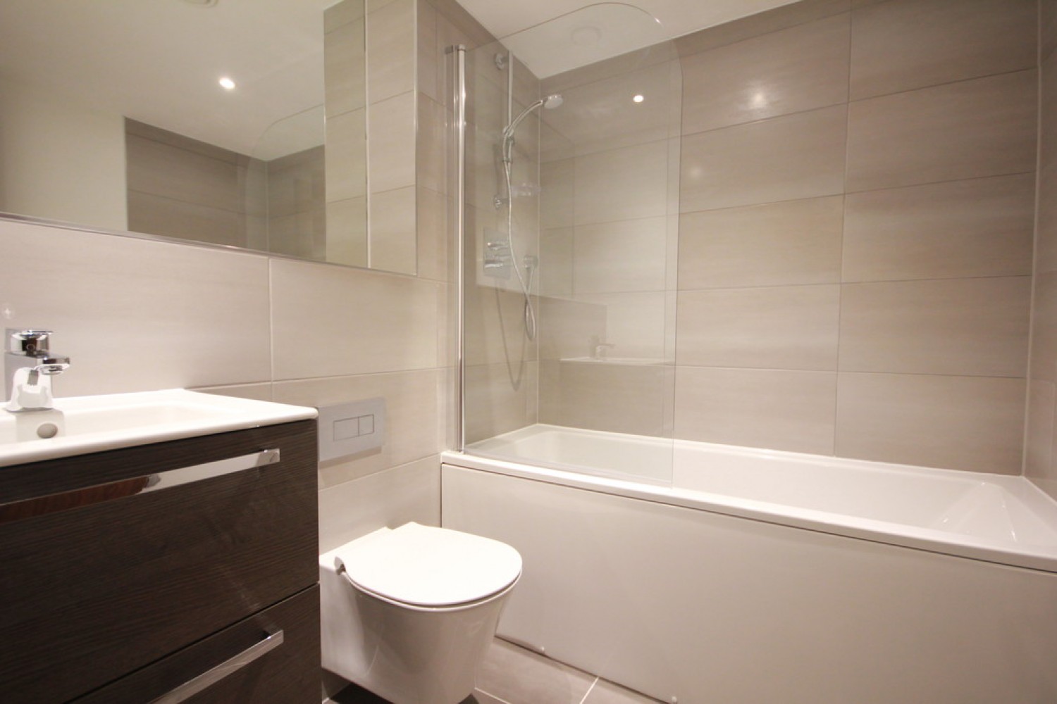 2 bedroom Flat for Letting Camden House, Pope Street, Jewellery Quarter, B1