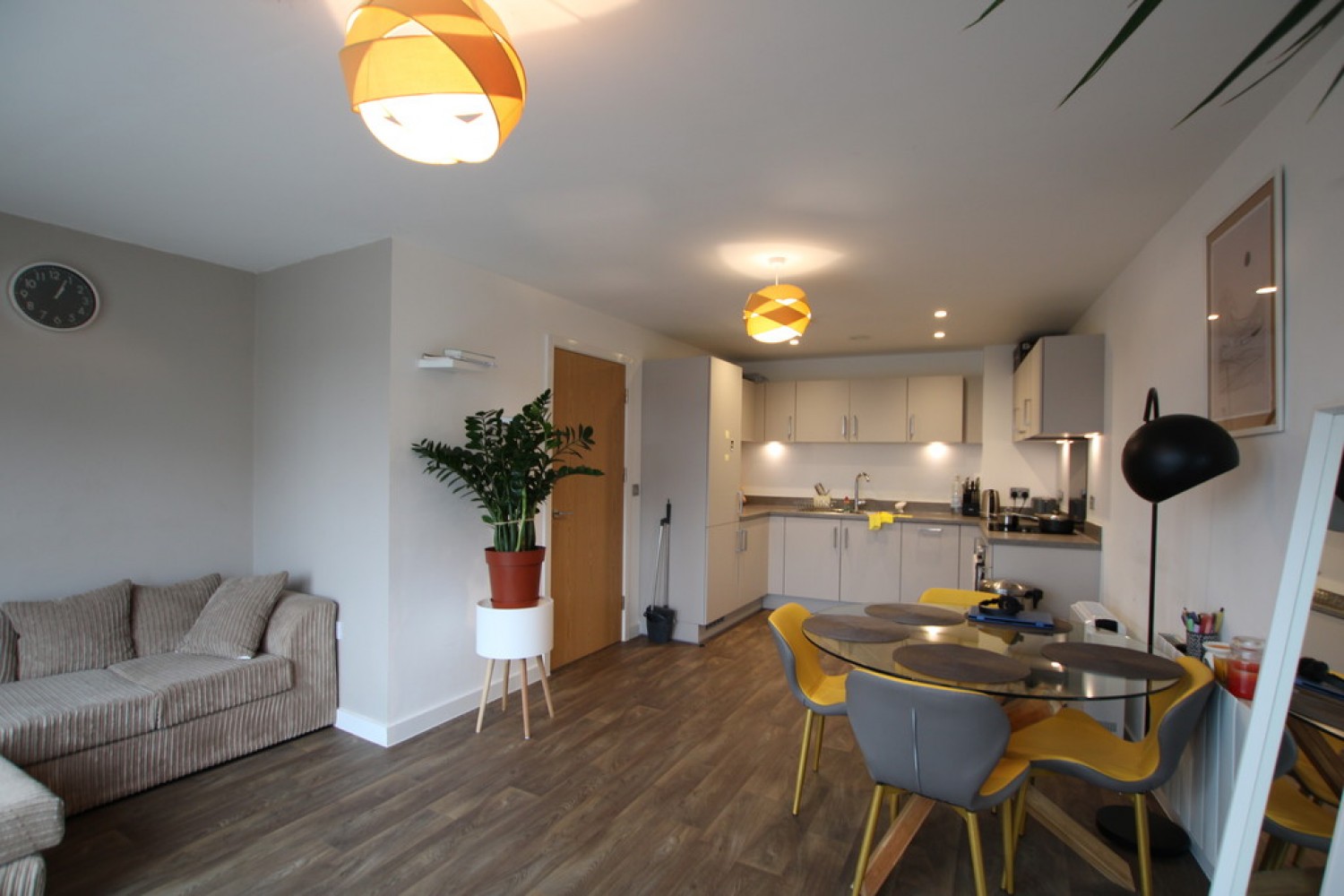 1 bedroom Flat for Letting Lincoln Apartments, Lexington Gardens, Park Central, B15