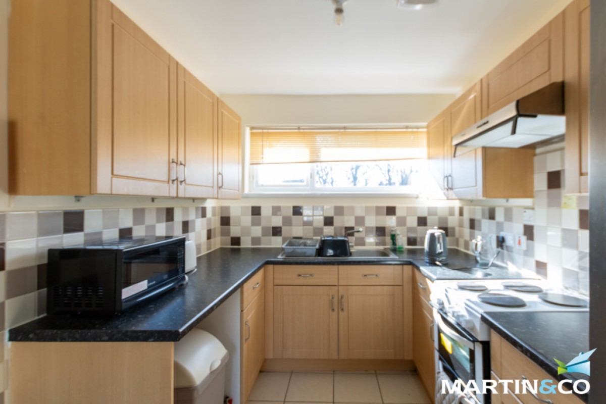 Cross Farm Road, Harborne, B17