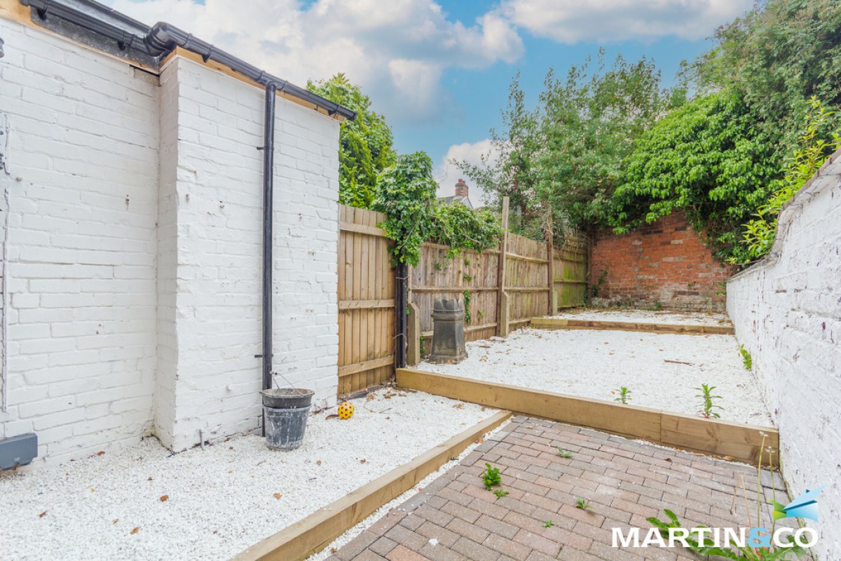 Vivian Road, Harborne, B17