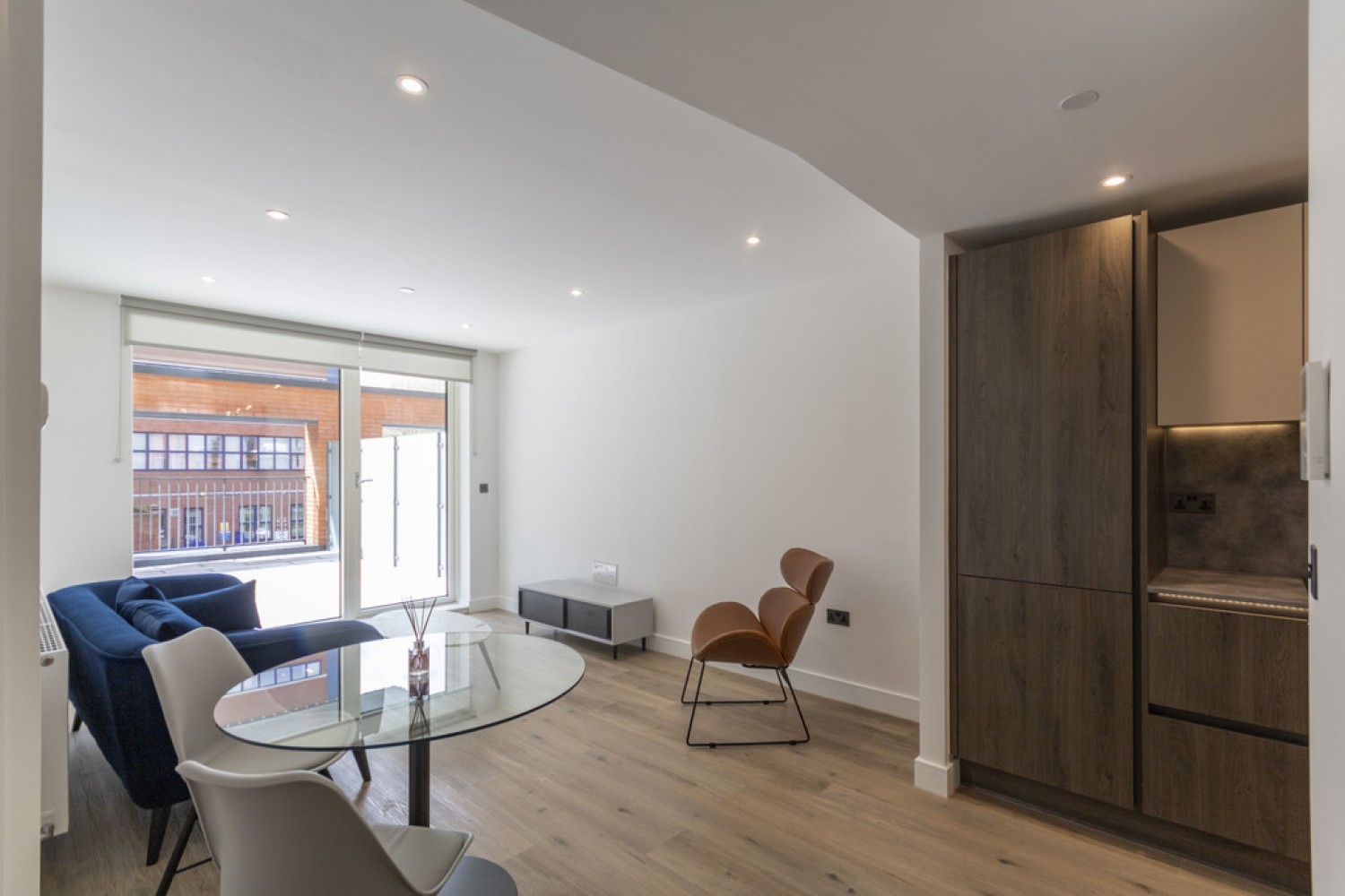 1 bedroom Flat for Letting The Colmore, Snow Hill Wharf, Shadwell Street, Birmingham, B4