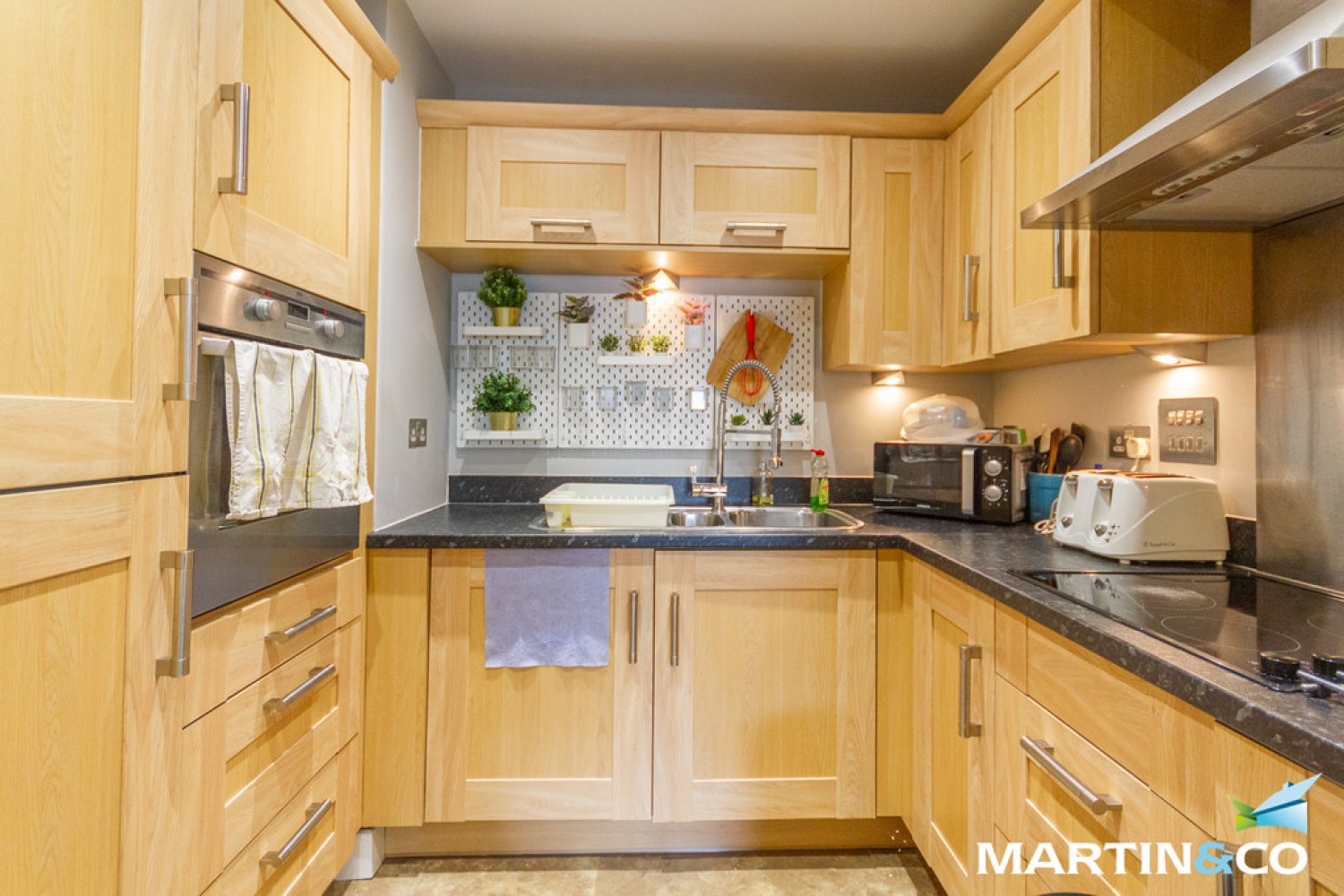 2 bedroom Flat for Letting Harborne Village Apartments, High Street, Harborne, B17