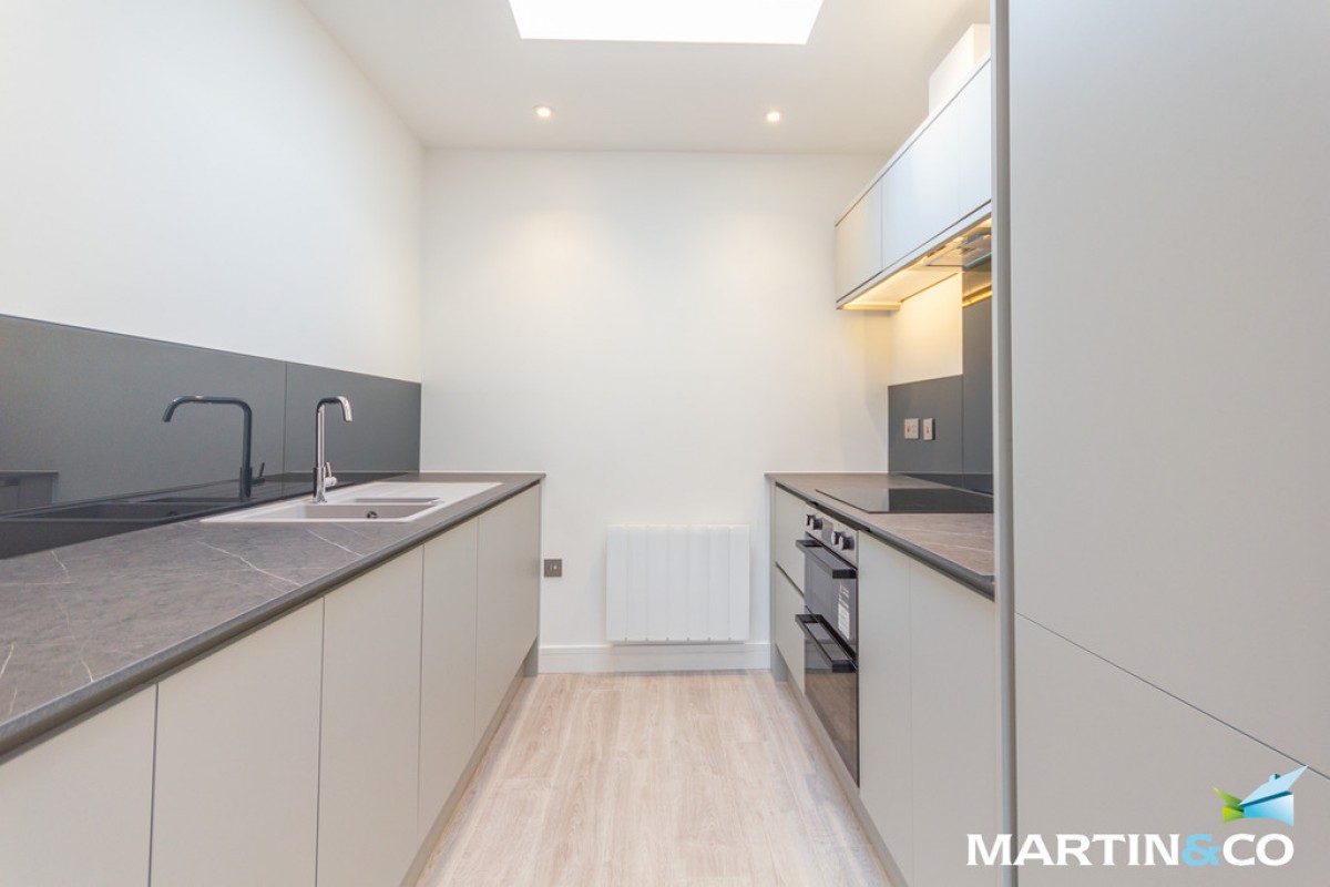 High Street, Harborne, B17