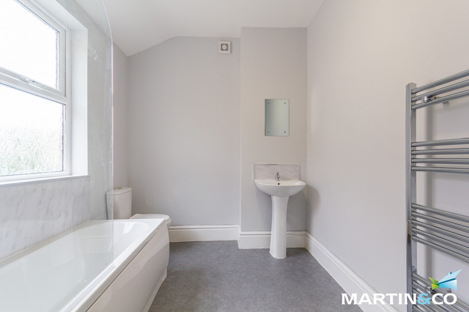 Dunsford Road, Bearwood, B66