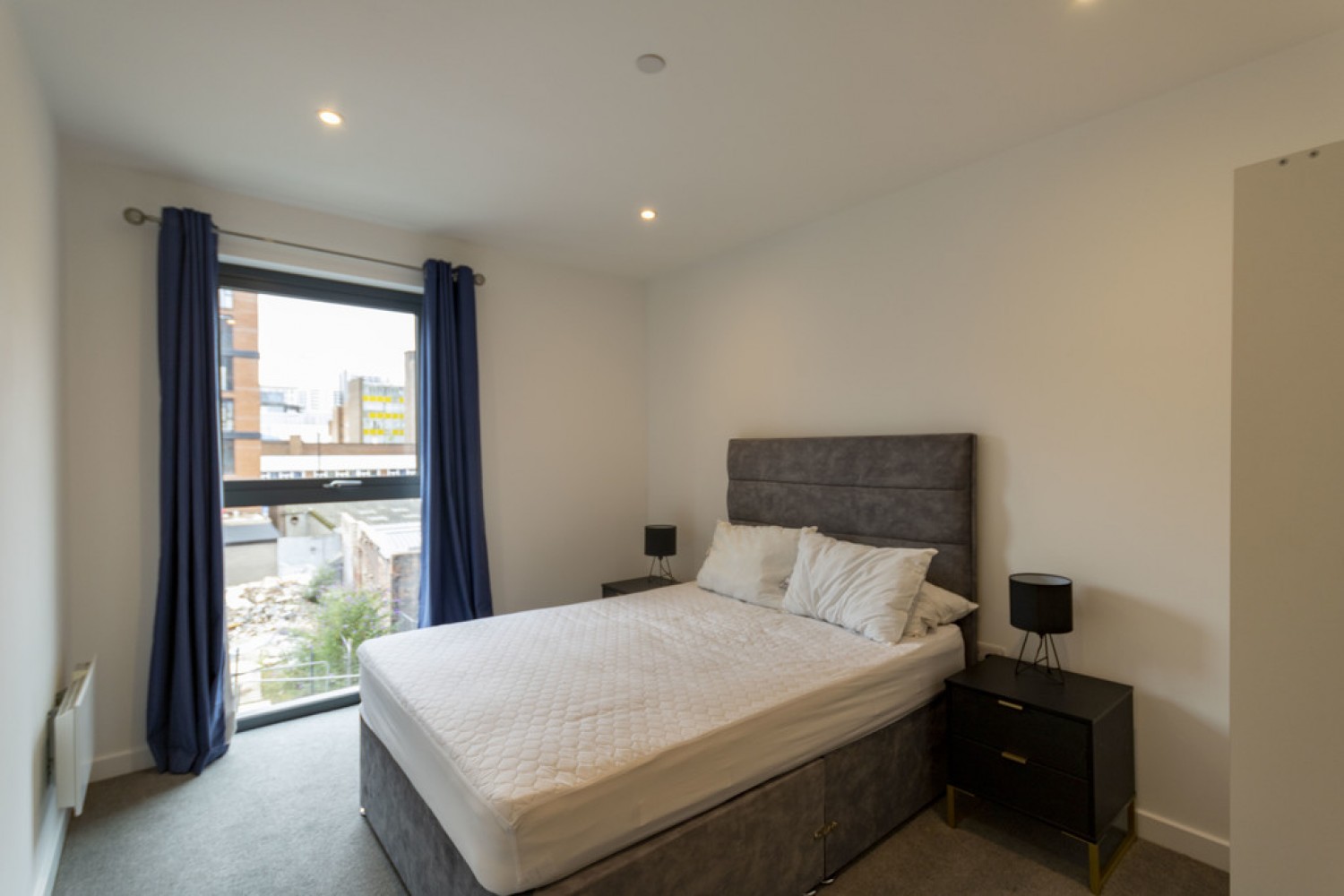 2 bedroom Flat for Letting The Axium, Windmill Street, Birmingham, B1