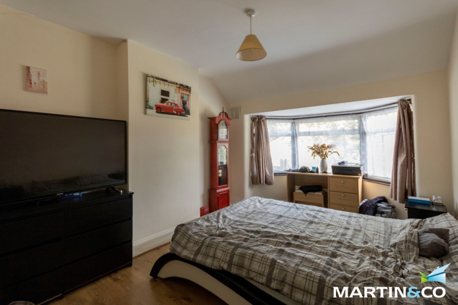 Bell Holloway, Northfield, B31