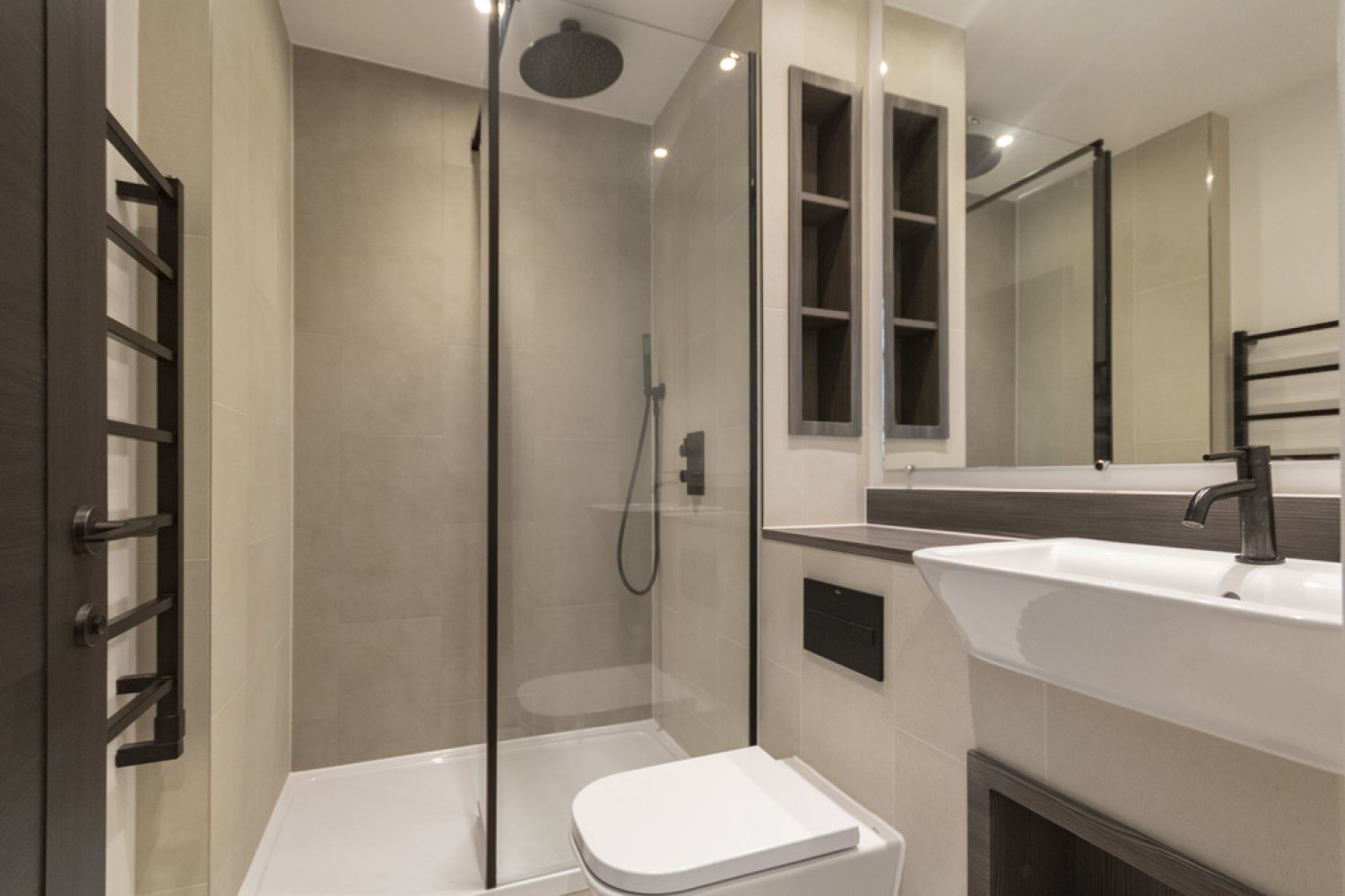 2 bedroom Flat for Letting The Fazeley, Snow Hill Wharf, Shadwell Street, Birmingham, B4