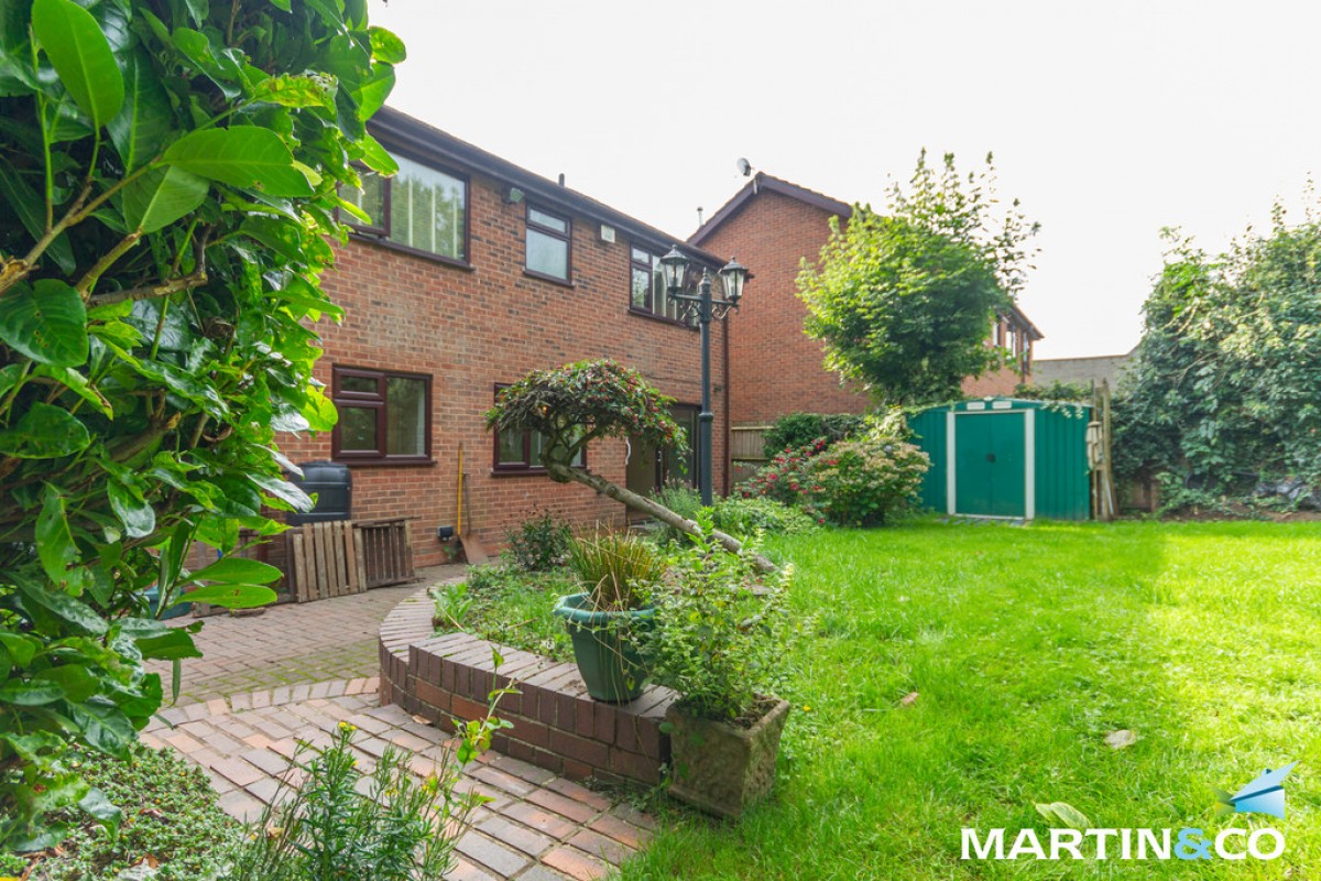 Redditch Road, Kings Norton, B38