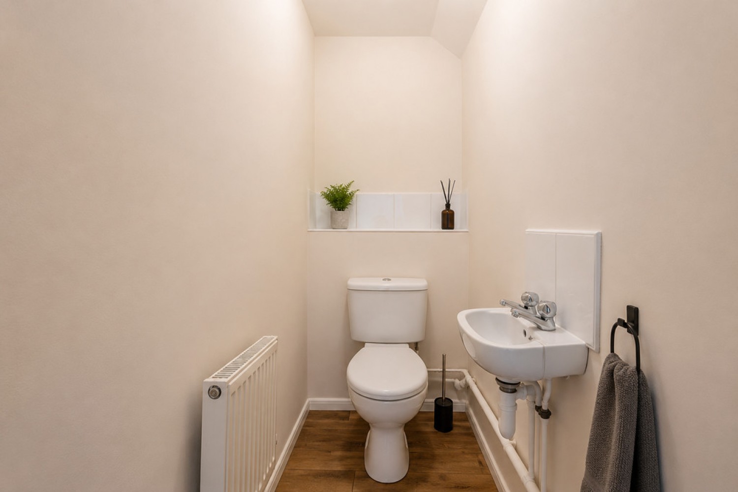 2 bedroom House for Letting Wallbrook Street, Coseley, WV14