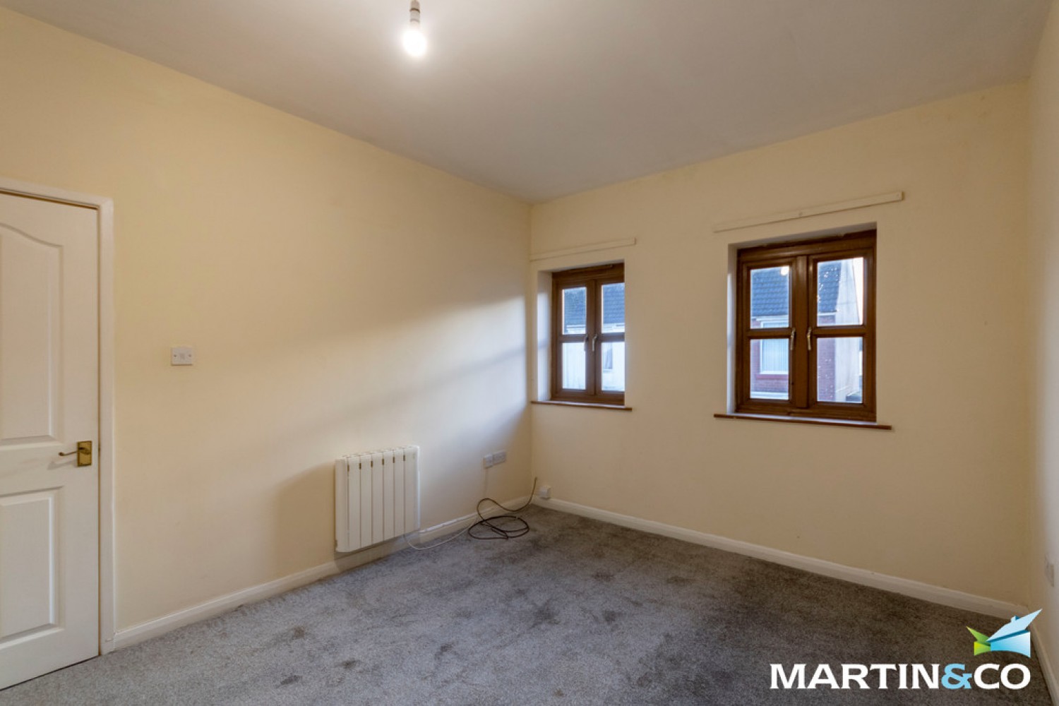 2 bedroom Flat for Letting Bank Street, Coseley, WV14
