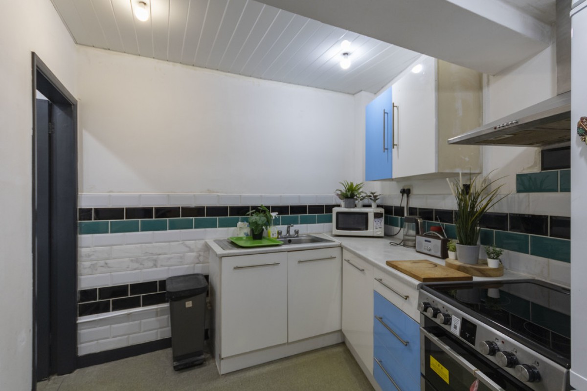 Warstone Parade East, Jewellery Quarter, B18