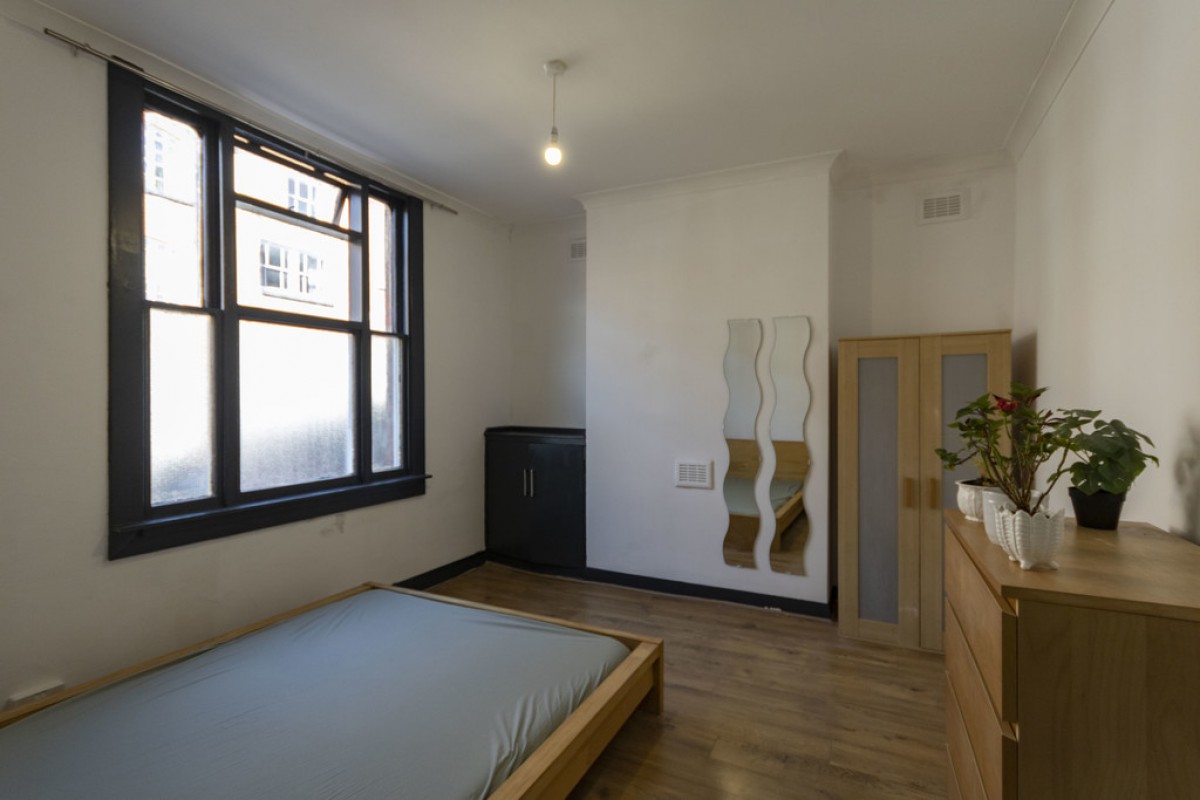 Warstone Parade East, Jewellery Quarter, B18