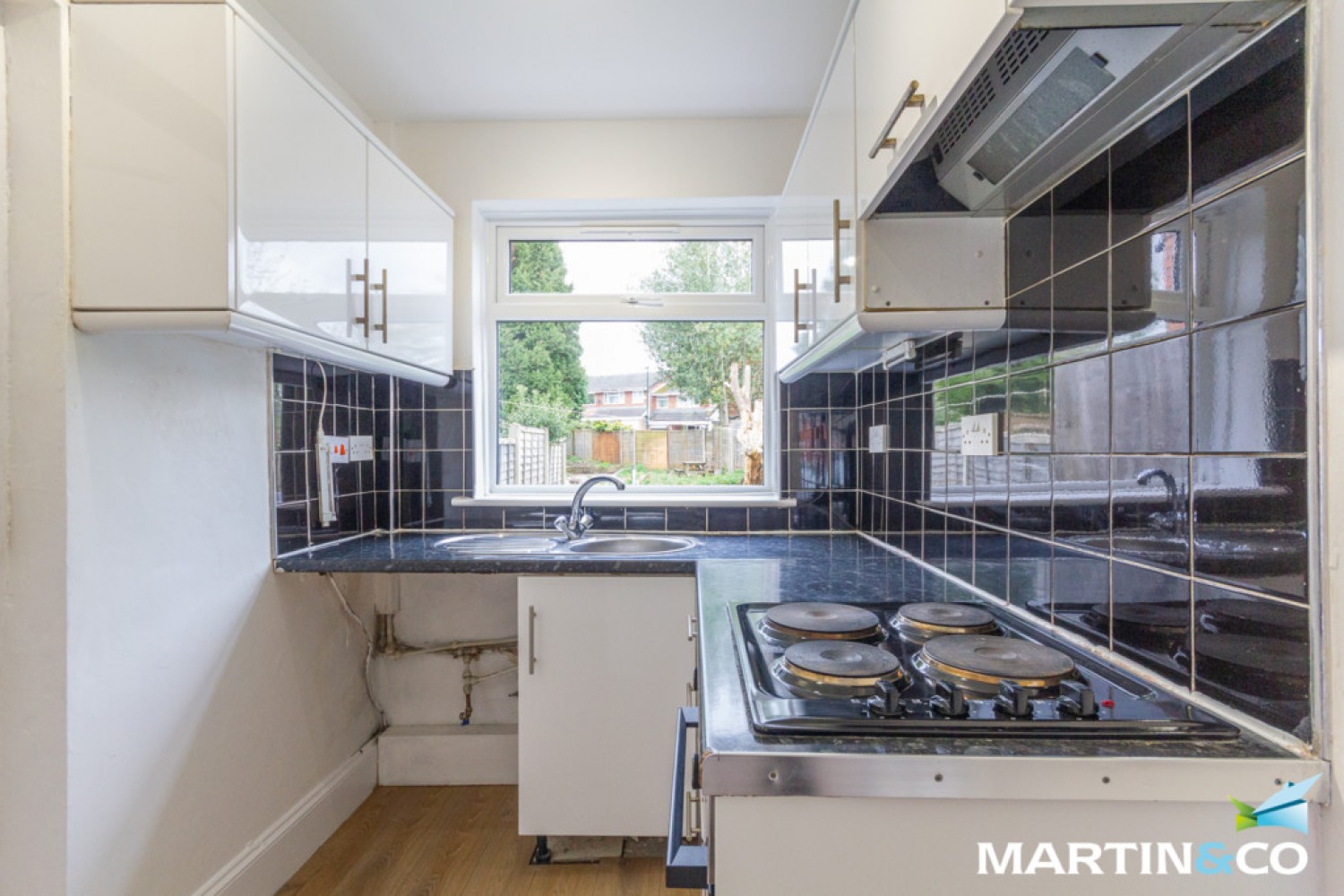 Bell Holloway, Northfield, B31