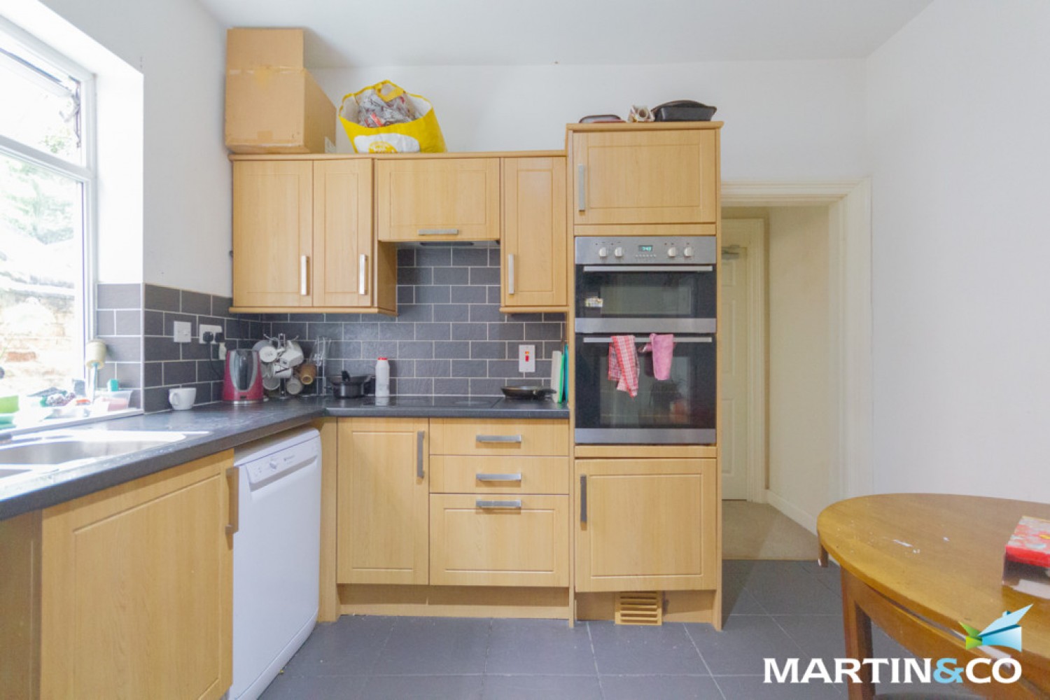 Room 4, 33 Carlyle Road