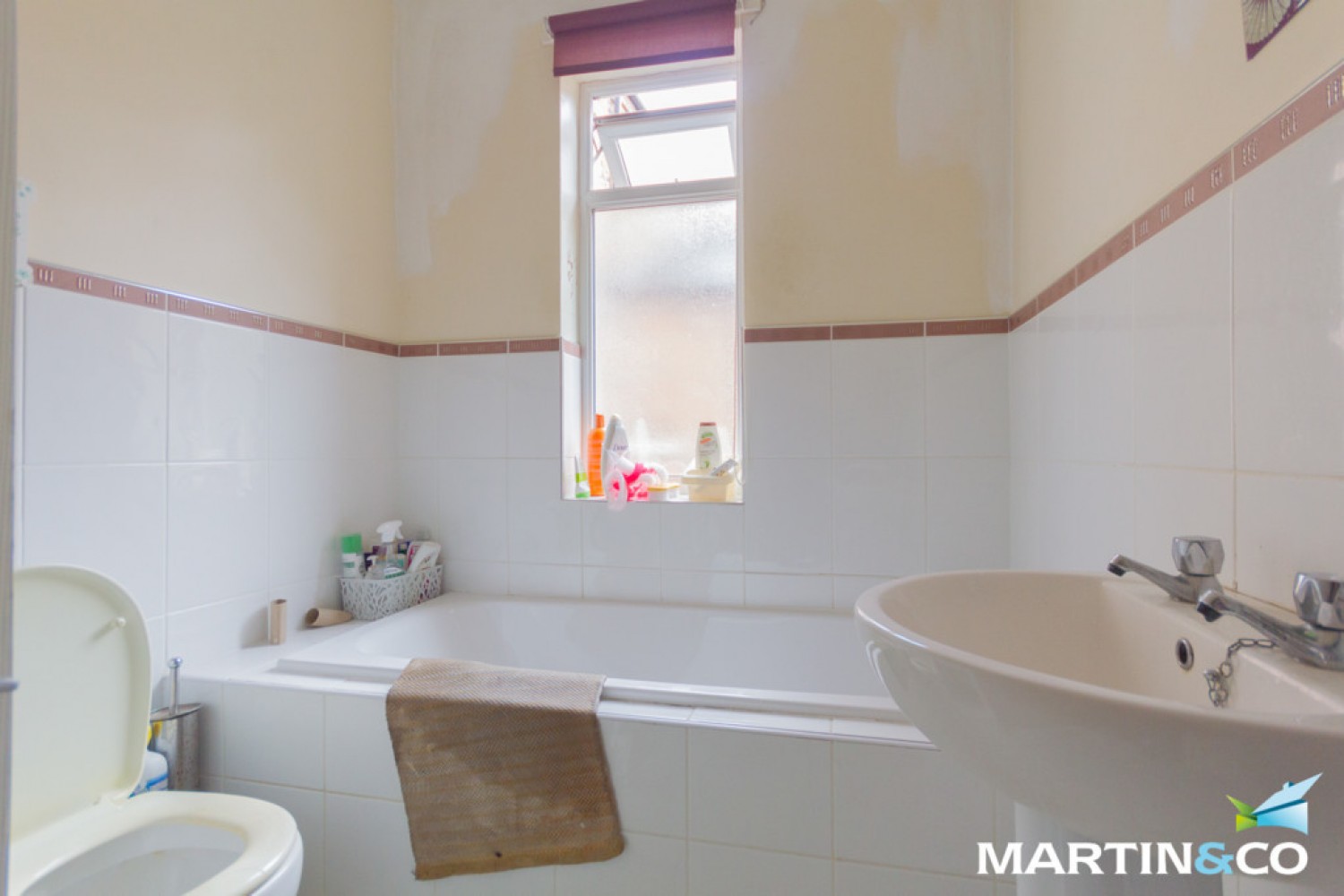 Room 4, 33 Carlyle Road