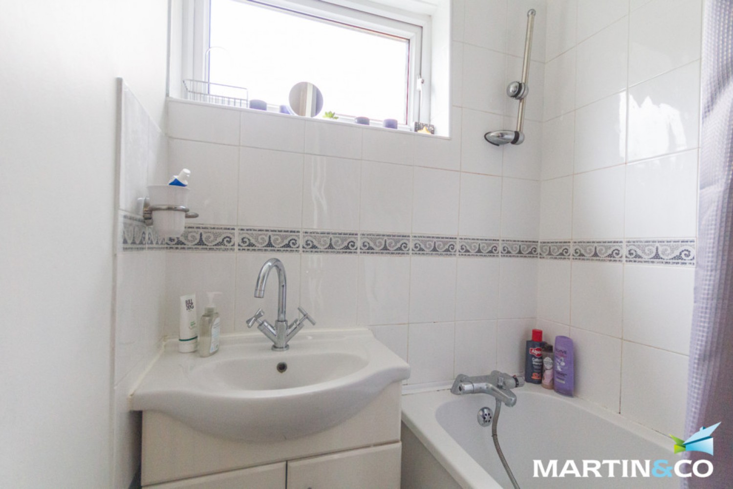 Leahurst Crescent, Harborne, B17