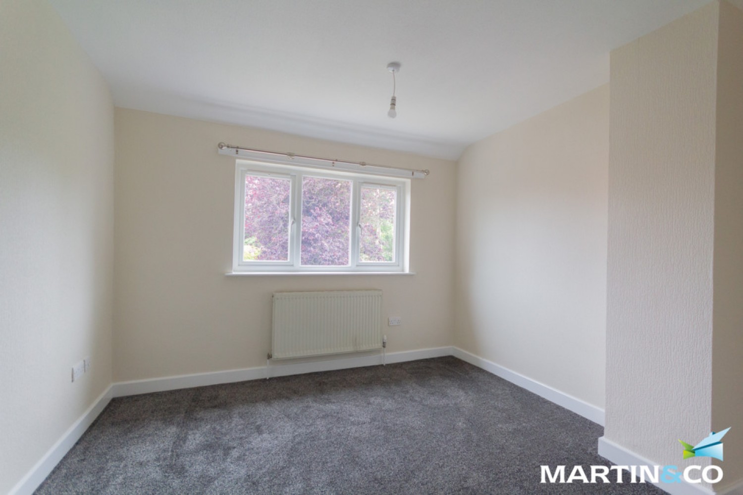 Hansom Road, Quinton, B32
