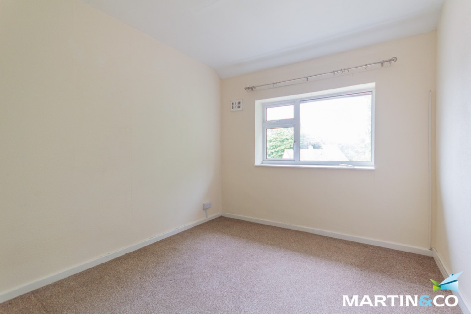 Kelfield Avenue, Harborne, B17