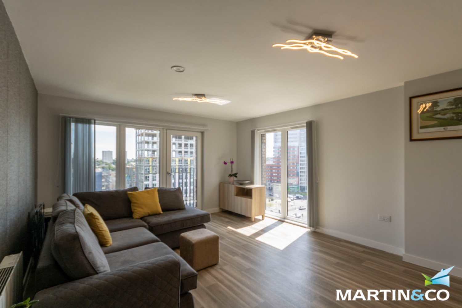2 bedroom Flat for Sale Roosevelt Apartments, Lexington Gardens, Birmingham, B15