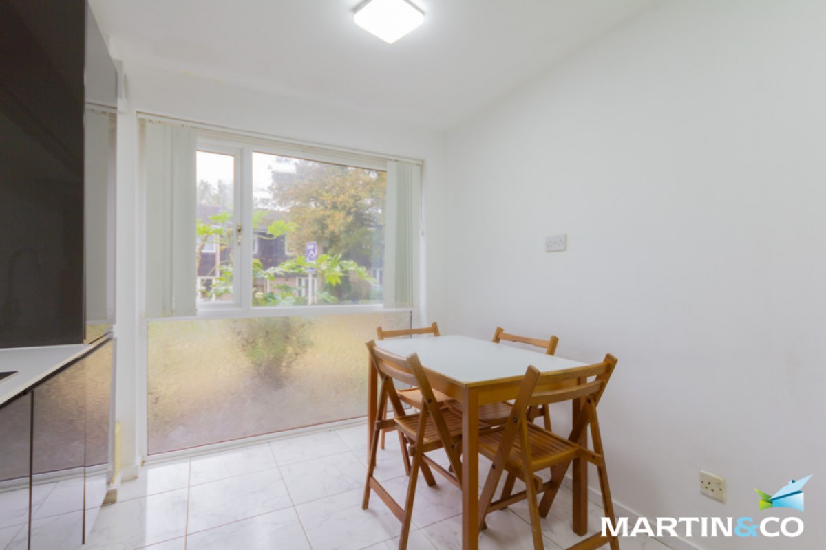 Berrow Drive, Edgbaston, B15
